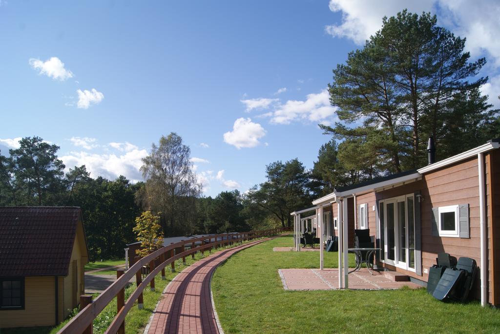 Camping-Und Ferienpark Havelberge Gross Quassow 外观 照片